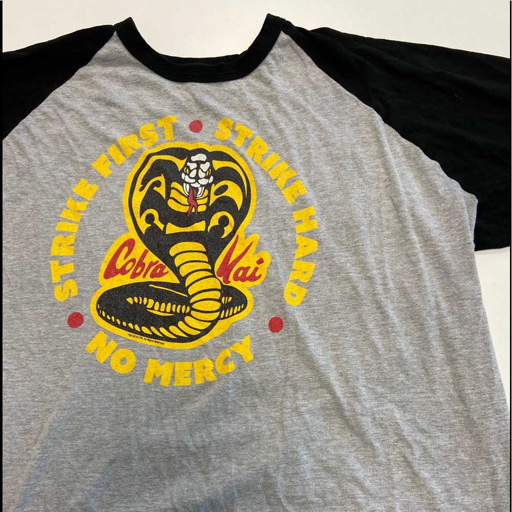 Cobra Kai raglan shirt sz XXL great condition comfortable